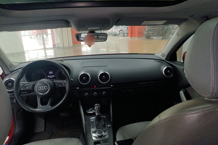 奥迪A3 2019款 Limousine 35 TFSI 时尚型 国V局部细节22