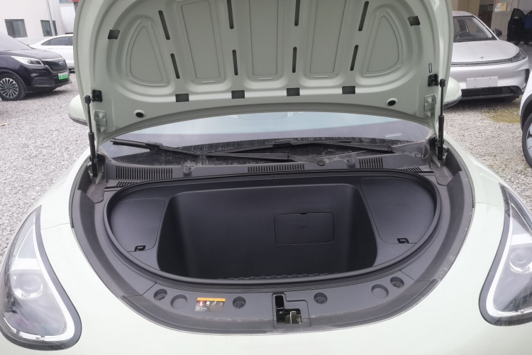 吉利银河 星愿 2026款 310km 青春版机舱底盘24