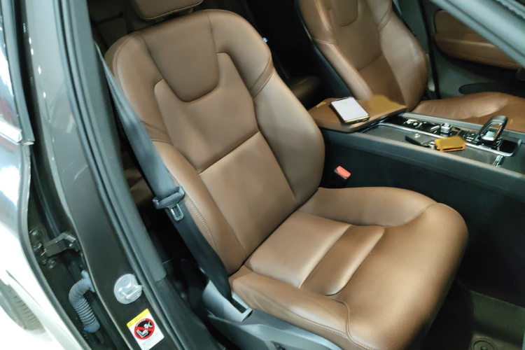 沃尔沃XC60 2024款 B5 四驱智逸豪华版局部细节41