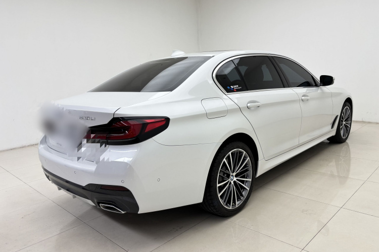 宝马5系 2021款 改款 530Li 领先型 M运动套装车身外观6003