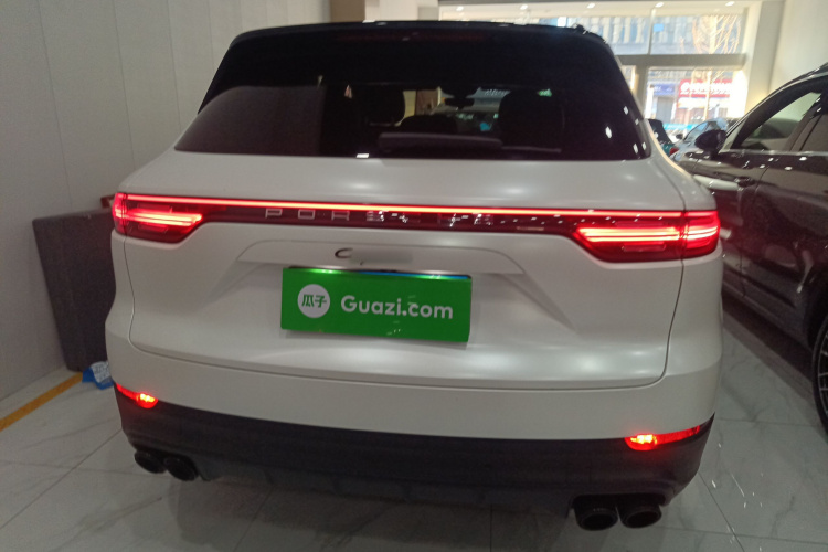 保时捷 2018款 Cayenne 3.0T车身外观6004