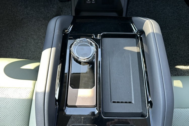 奇瑞iCAR 03 2024款 472km 四驱长续航版中控内饰7001