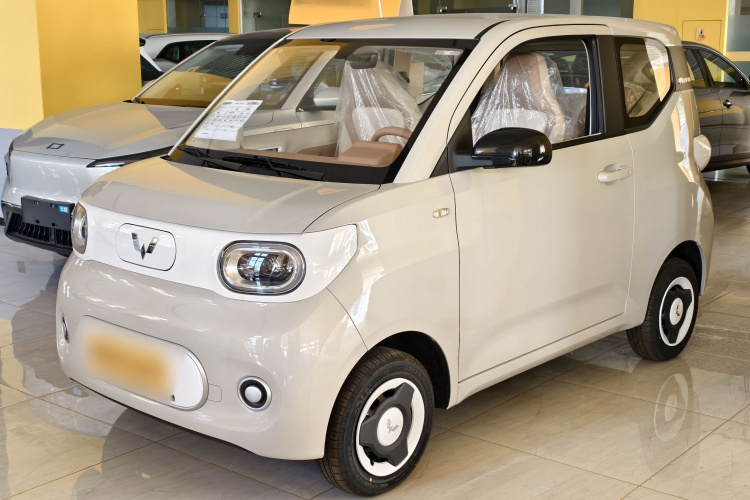 五菱汽车 宏光MINIEV 2024款 第三代 215km 青春版车身外观1