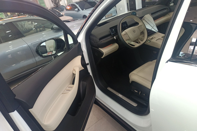 蔚来ES6 2024款 75kWh中控内饰20