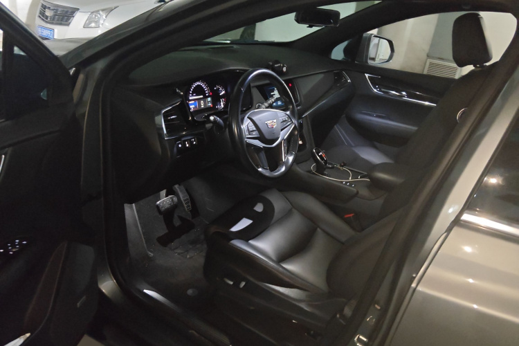 凯迪拉克XT5 2018款 28E 四驱技术型中控内饰20