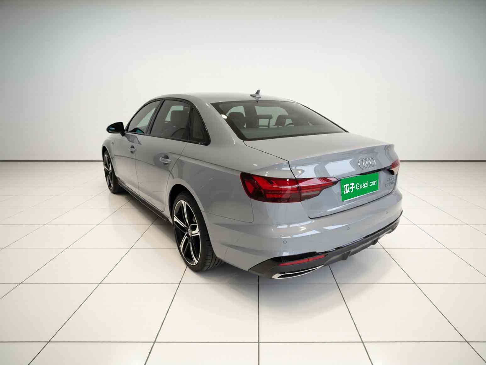 奥迪A4L 2024款 40 TFSI 豪华动感型(3)