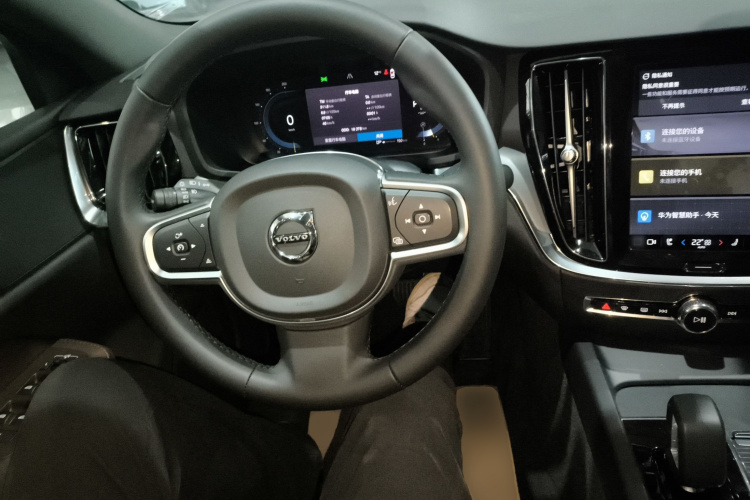 沃尔沃S60 2024款 B4 智逸豪华版中控内饰13