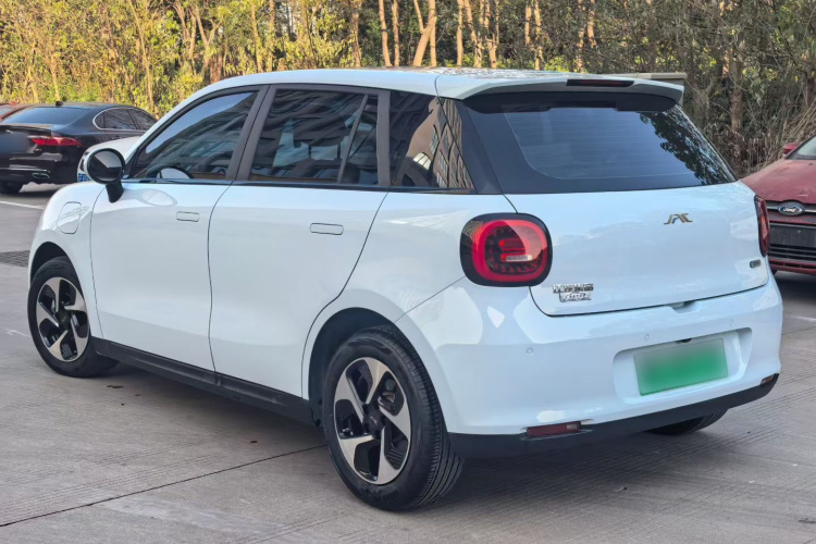 江淮钇为 钇为3 2023款 505km 冠军版车身外观6013