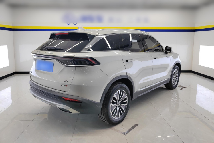 北京汽车 北京X7 2020款 1.5TD DCT致尚版车身外观7