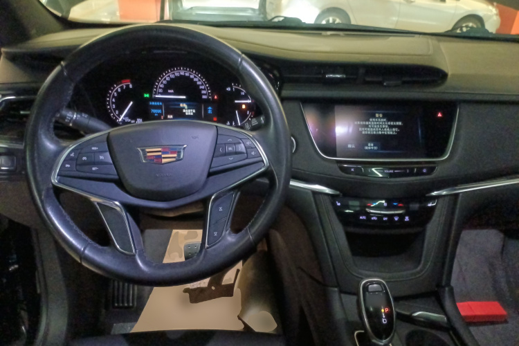 凯迪拉克XT5 2018款 28E 四驱技术型中控内饰12