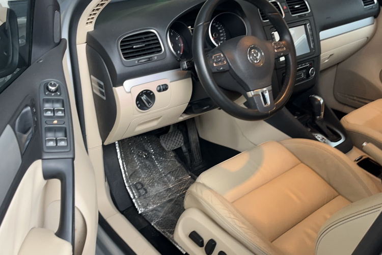 大众 高尔夫 2012款 1.4TSI 自动豪华型中控内饰7001