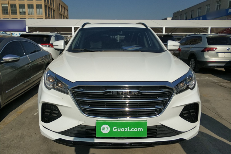 捷途X70 2020款 1.5T DCT智行版 5座车身外观2