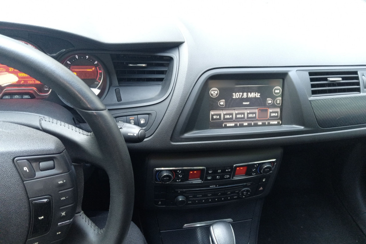 雪铁龙C5 2014款 1.6T 自动尊享型中控内饰7002