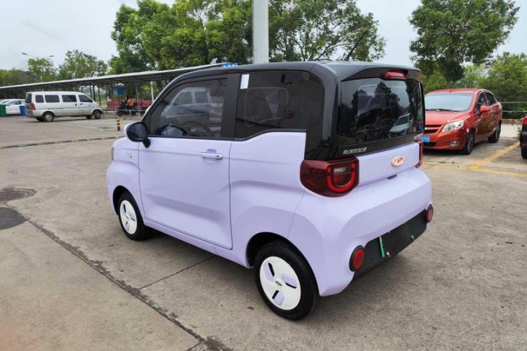 奇瑞新能源 QQ冰淇淋 2022款 170km 圣代 磷酸铁锂车身外观6004