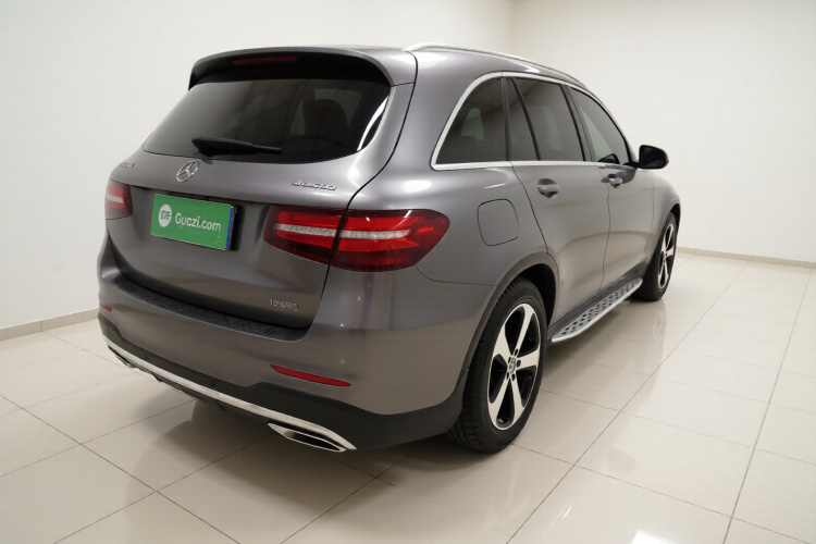 奔驰GLC 2018款 改款 GLC 260 4MATIC 豪华型车身外观7