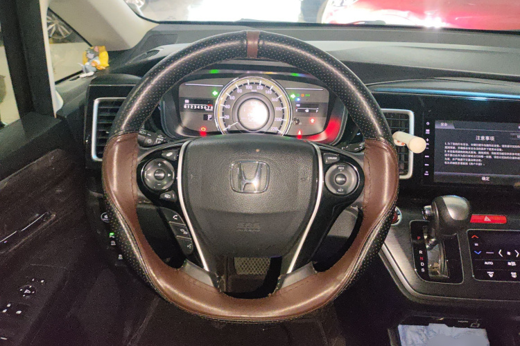 本田 艾力绅 2016款 2.4L 舒适版局部细节13