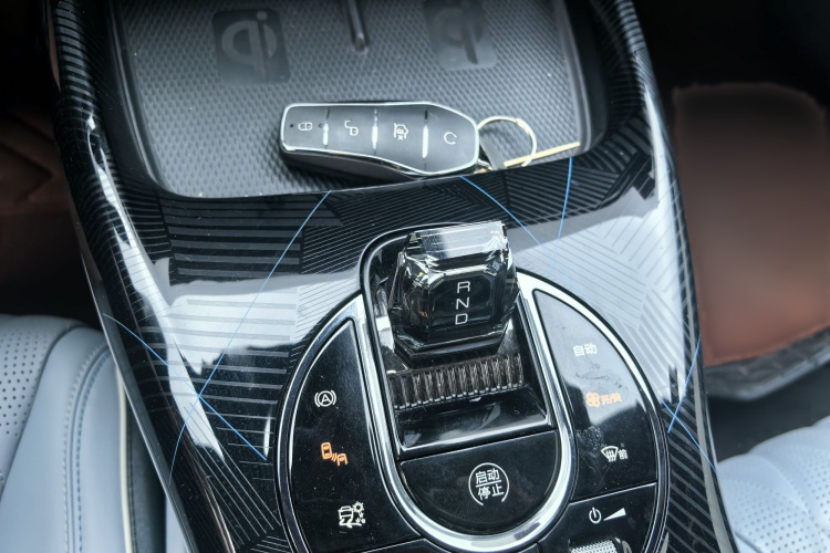 比亚迪 海豹 2022款 700km 长续航后驱版中控内饰7001