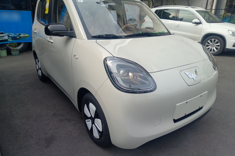 五菱汽车 宏光MINIEV 2025款 四门版 进阶款车身外观3