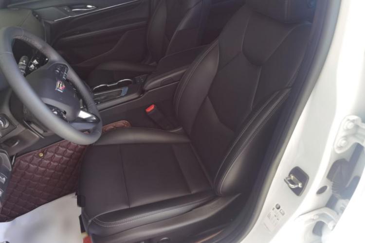 凯迪拉克CT4 2021款 28T 风尚型局部细节19