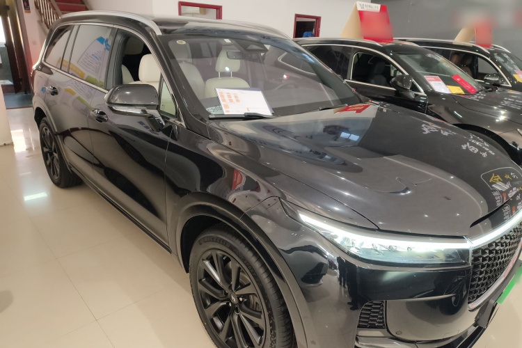 理想汽车 理想ONE 2021款 增程6座版车身外观6002