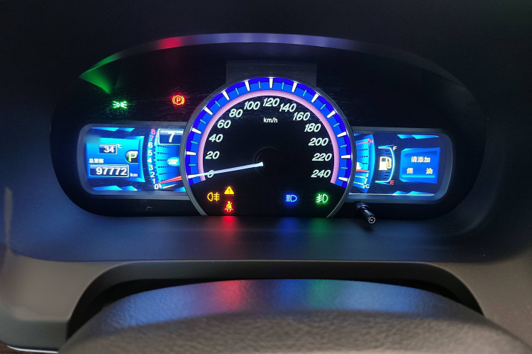 比亚迪S7 2016款 2.0T 自动尊贵型Plus局部细节14
