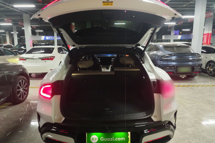 小米汽车 小米YU7 2025款 超长续航高性能四驱Max版局部细节23