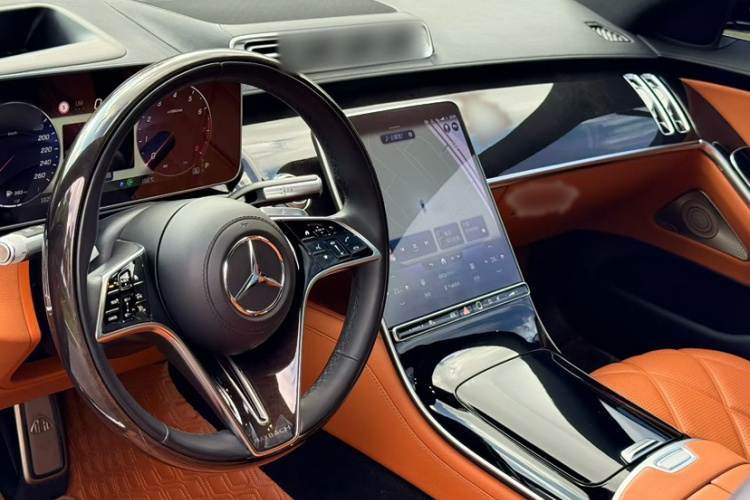 奔驰 迈巴赫S级 2021款 S 480 4MATIC中控内饰7002