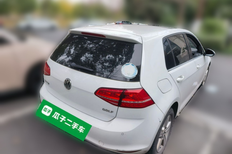大众 高尔夫 2016款 1.6L 自动舒适型车身外观7