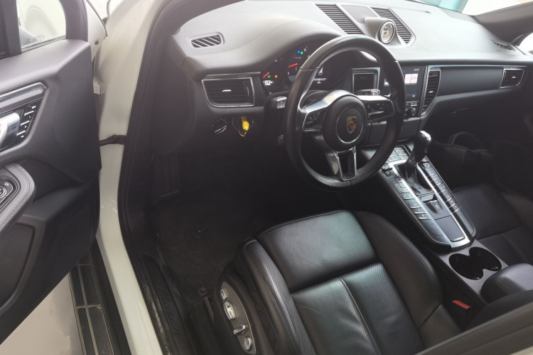 保时捷 2017款  Macan 2.0T中控内饰20