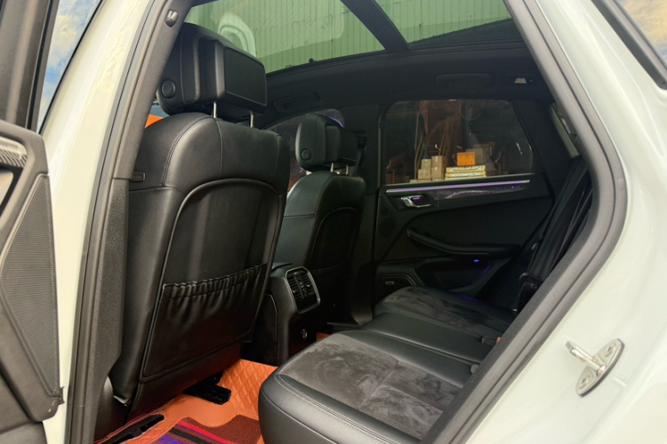 保时捷 2017款  Macan 2.0T中控内饰7003