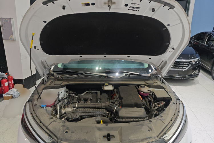 比亚迪 秦L 2024款 DM-i 120KM领先型局部细节24