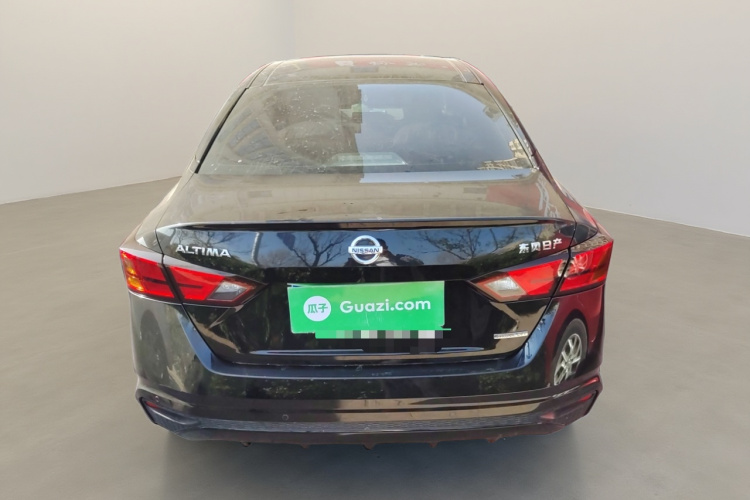 日产 天籁 2019款 2.0L XL 舒适版车身外观6