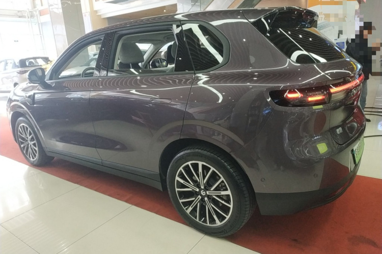 零跑汽车 零跑B10 2025款 510悦享版车身外观6003