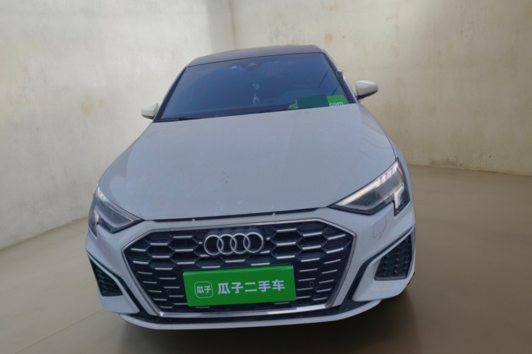 奥迪A3 2022款 Sportback 35 TFSI 时尚运动型车身外观2