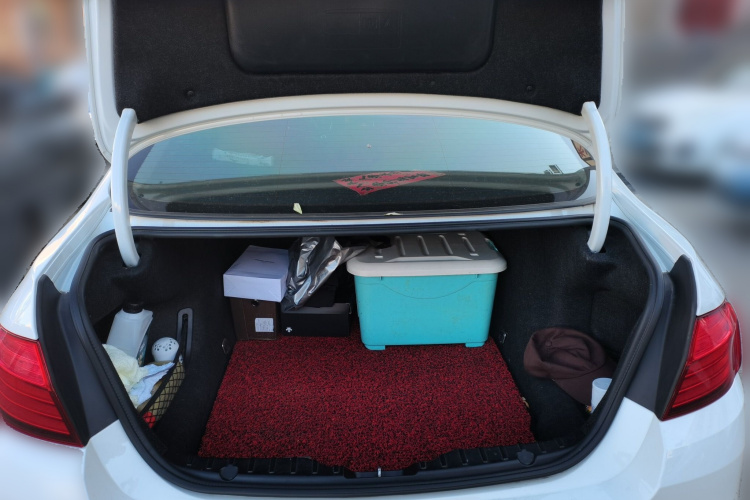 宝马5系 2014款 520Li 典雅型中控内饰23