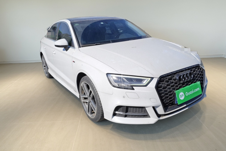 奥迪A3 2019款 Limousine 35 TFSI 运动型 国VI车身外观3