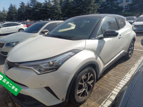 丰田C-HR 2020款 2.0L 豪华版