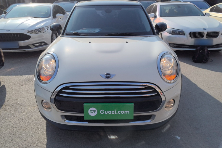 MINI 2015款 1.5T COOPER Fun 五门版车身外观2