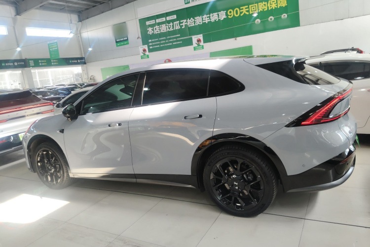 小鹏G7 2025款 702 超长续航 Max车身外观4