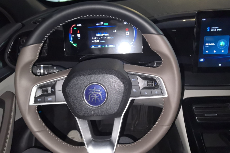 比亚迪 秦PLUS 2023款 冠军版 DM-i 55KM领先型中控内饰13