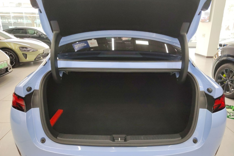 小鹏P5 2022款 460E+局部细节23