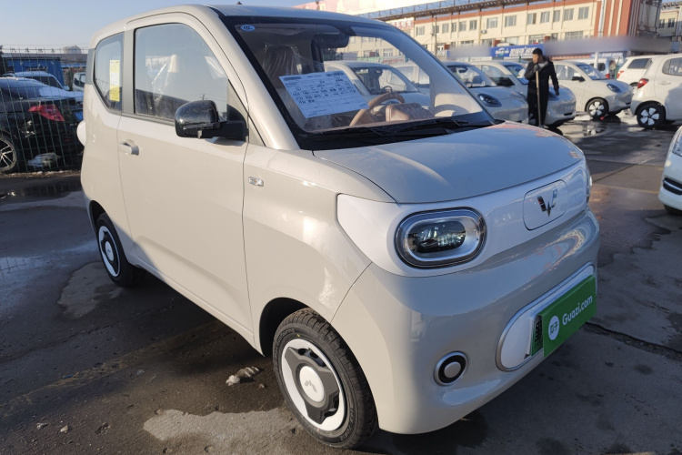 五菱汽车 宏光MINIEV 2024款 第三代 215km 青春版车身外观6002