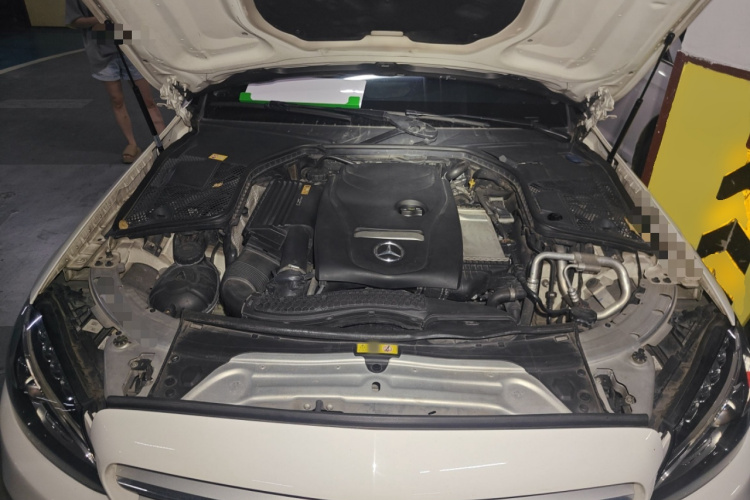 奔驰C级(进口) 2015款 C 200 旅行轿车局部细节24