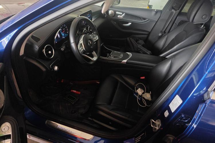 奔驰C级 2020款 改款 C 260 L 运动版中控内饰7003