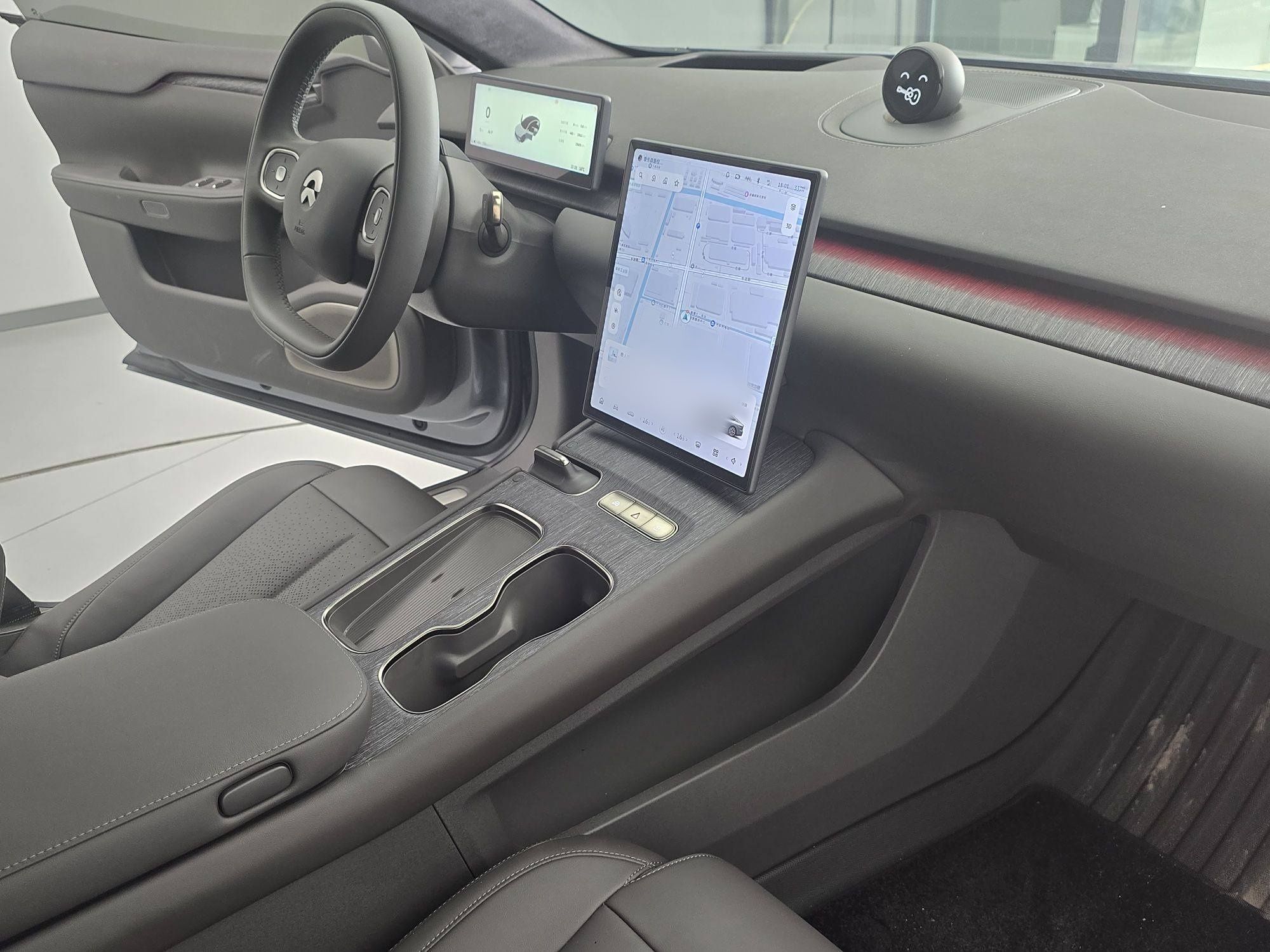 蔚来ET7 2024款 75kWh 行政版