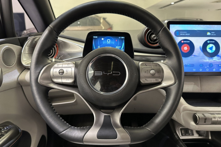 比亚迪 海豚 2021款 401km 骑士版中控内饰7002