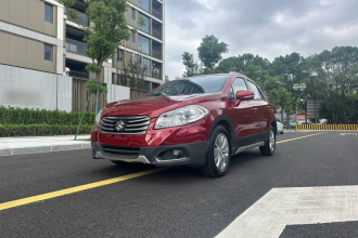 铃木 锋驭 2014款 1.6L CVT两驱精英型