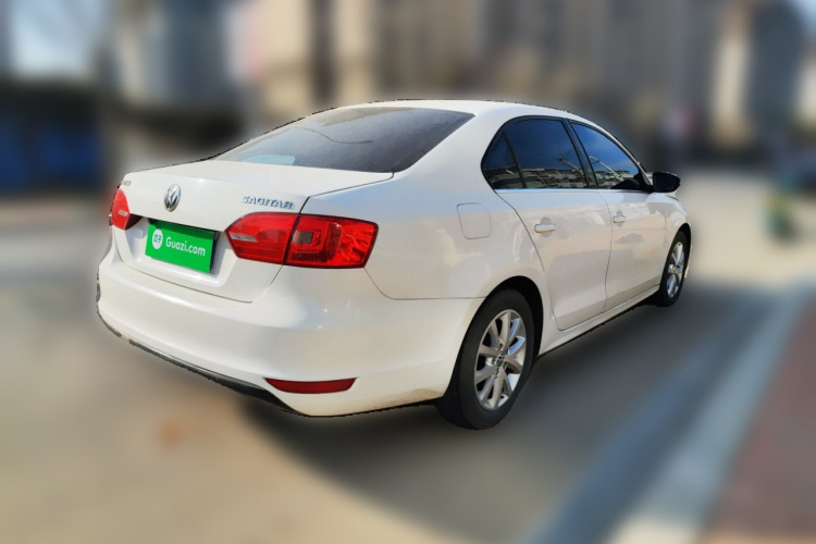 大众 速腾 2012款 1.6L 手动舒适型车身外观6005