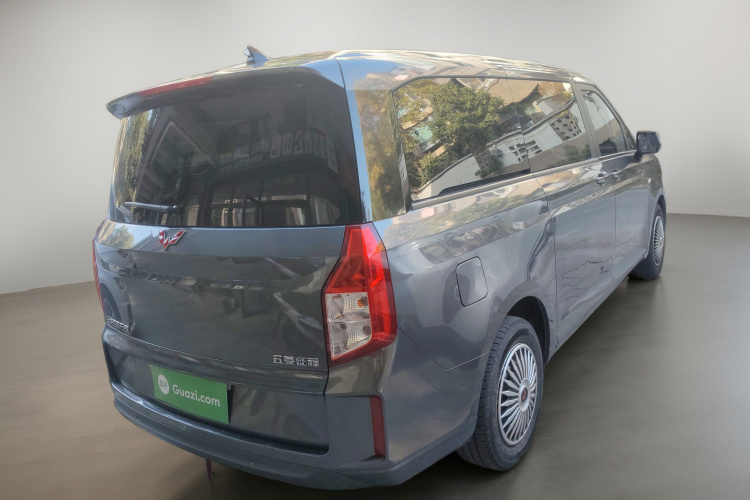 五菱汽车 五菱征程 2021款 1.5T 手动豪华型车身外观7