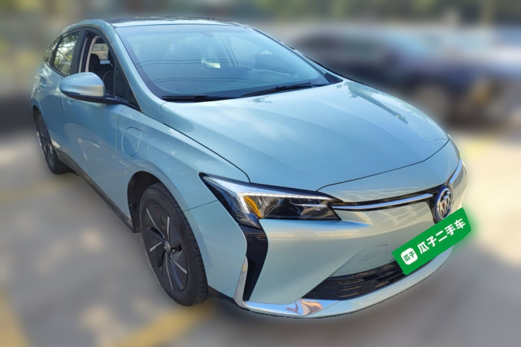 别克 微蓝6 2023款 430km 越享版车身外观3